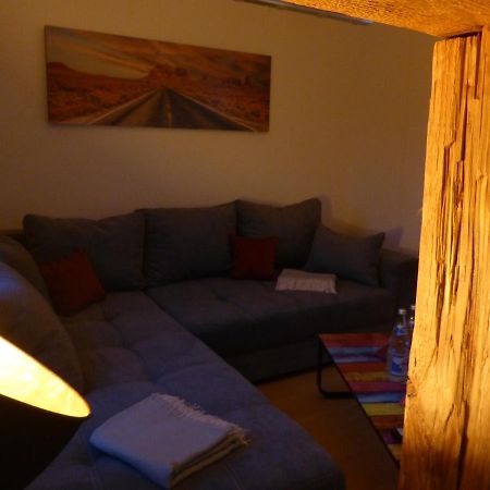 Jena City Apartment, Balkon, Sonnig, Wifi, Parkplaetze, Naehe Zentrum Kültér fotó