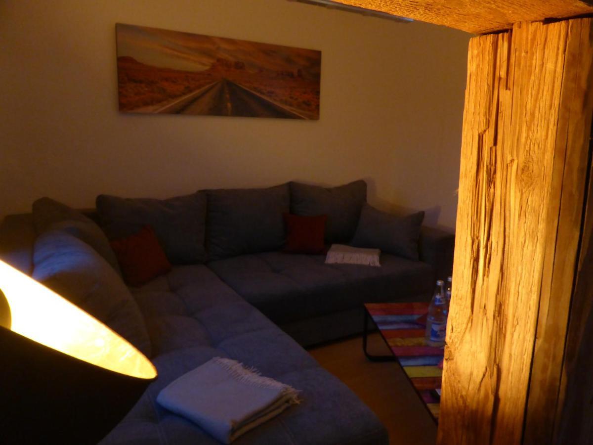 Jena City Apartment, Balkon, Sonnig, Wifi, Parkplaetze, Naehe Zentrum Kültér fotó