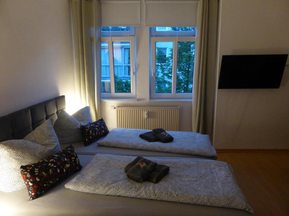 Jena City Apartment, Balkon, Sonnig, Wifi, Parkplaetze, Naehe Zentrum Kültér fotó