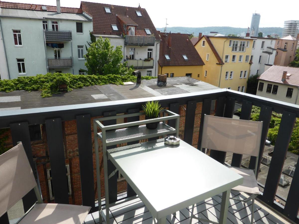 Jena City Apartment, Balkon, Sonnig, Wifi, Parkplaetze, Naehe Zentrum Kültér fotó