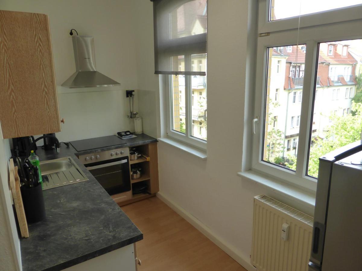 Jena City Apartment, Balkon, Sonnig, Wifi, Parkplaetze, Naehe Zentrum Kültér fotó