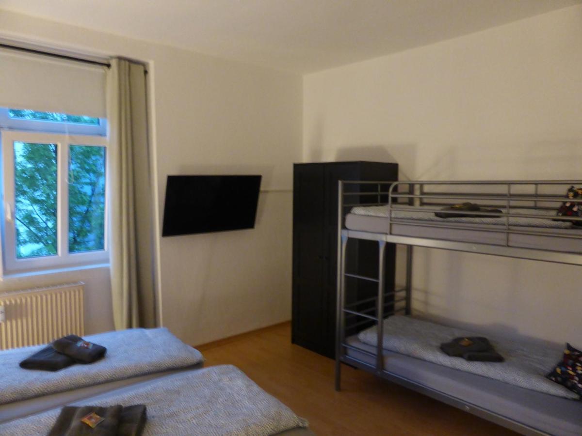 Jena City Apartment, Balkon, Sonnig, Wifi, Parkplaetze, Naehe Zentrum Kültér fotó